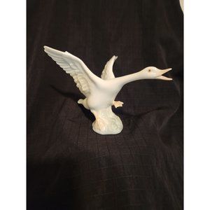 Lladro Taking Off Running Flying Goose Duck Porcelain Figurine #1265 No Box